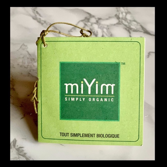 MIYIM Organic Baby Chicken Rattle - Picture 6 of 7